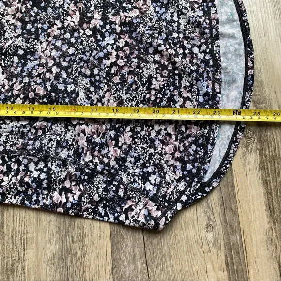 Black Floral Lululemon Sculpt Tank II Tank Top - Picture 5 of 7